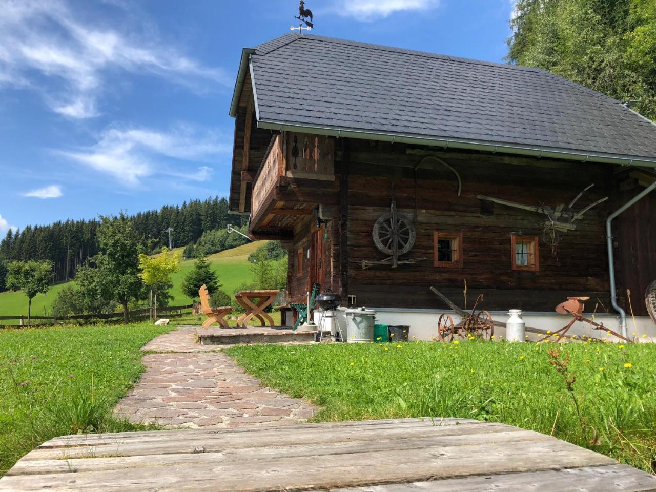 Waldheimathuette Villa Sankt Kathrein am Hauenstein Exterior foto